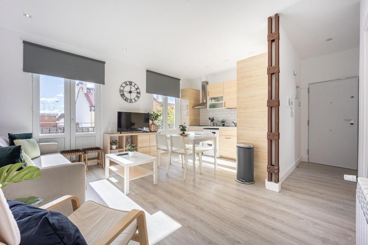 Apartamento Con Vistas En Lavapies Apartment Madrid Exterior photo