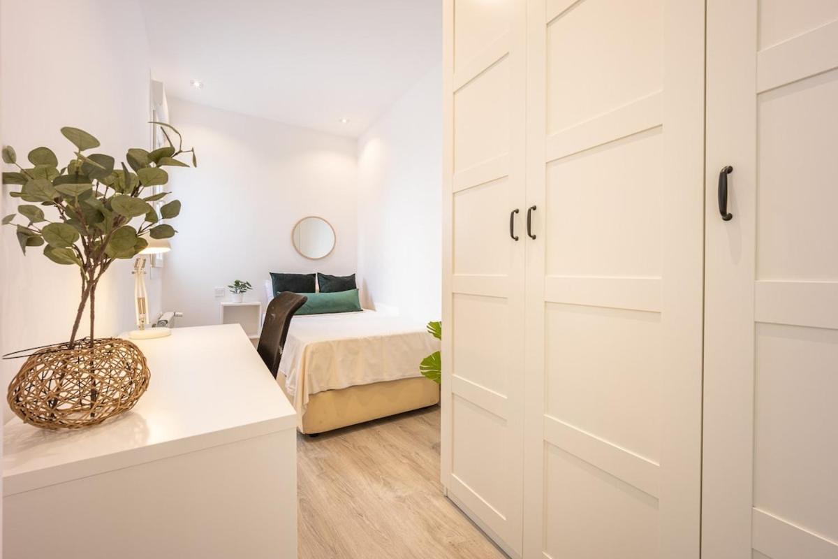 Apartamento Con Vistas En Lavapies Apartment Madrid Exterior photo