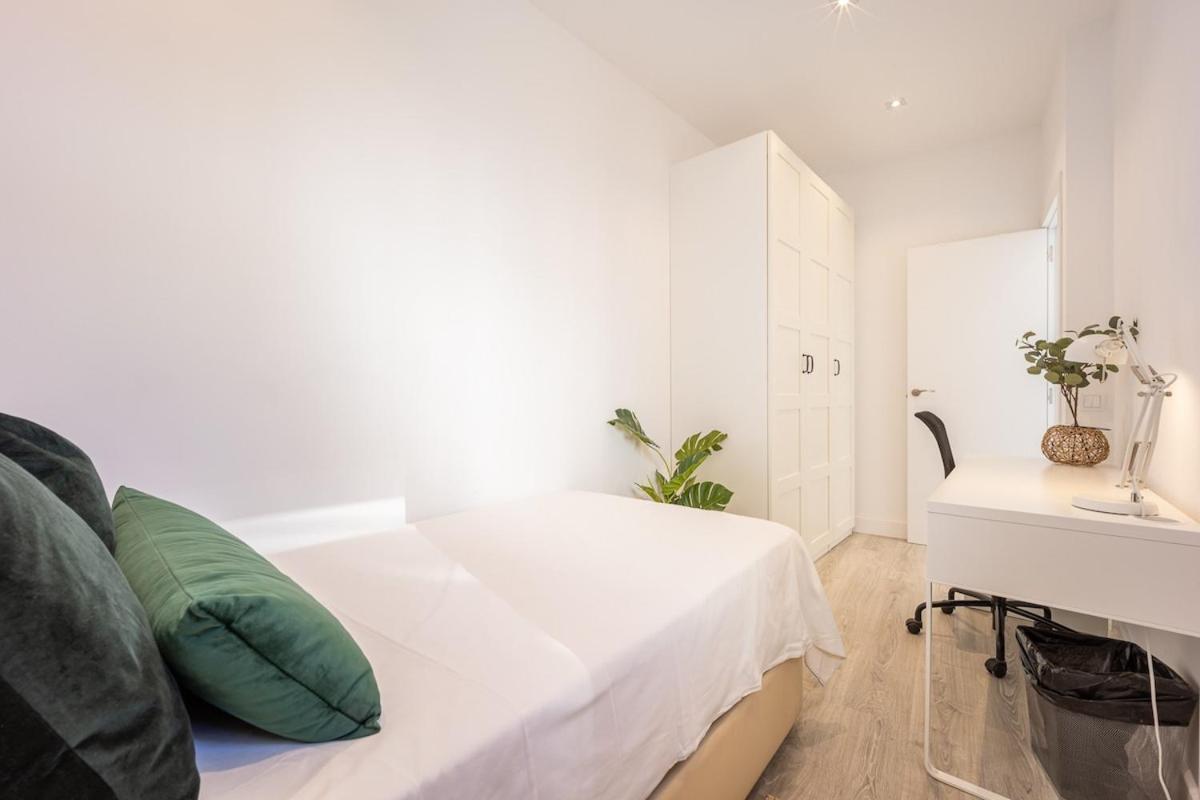 Apartamento Con Vistas En Lavapies Apartment Madrid Exterior photo